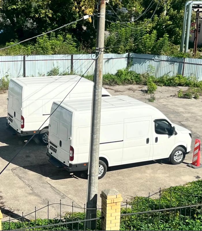 DongFeng K33 ЦМФ цельнометаллический фургон